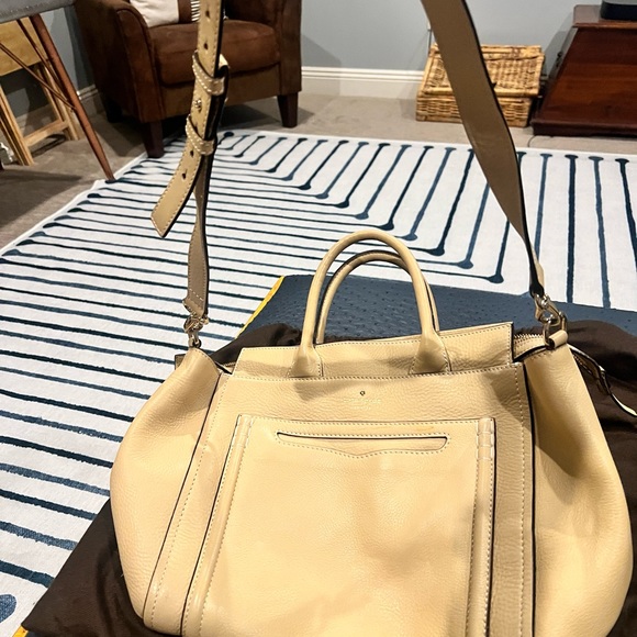 Kate Spade, large work tote, could fit 14 inch laptop, cream color - Picture 4 of 7